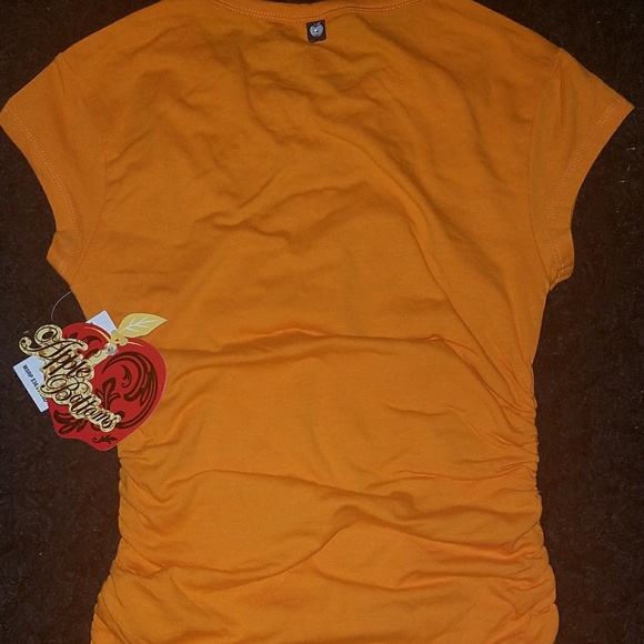 APPLE BOTTOMS  T-SHIRT - Picture 2 of 4